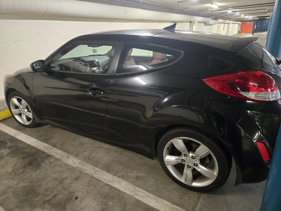 2012 Hyundai Veloster - Image 4 of 5