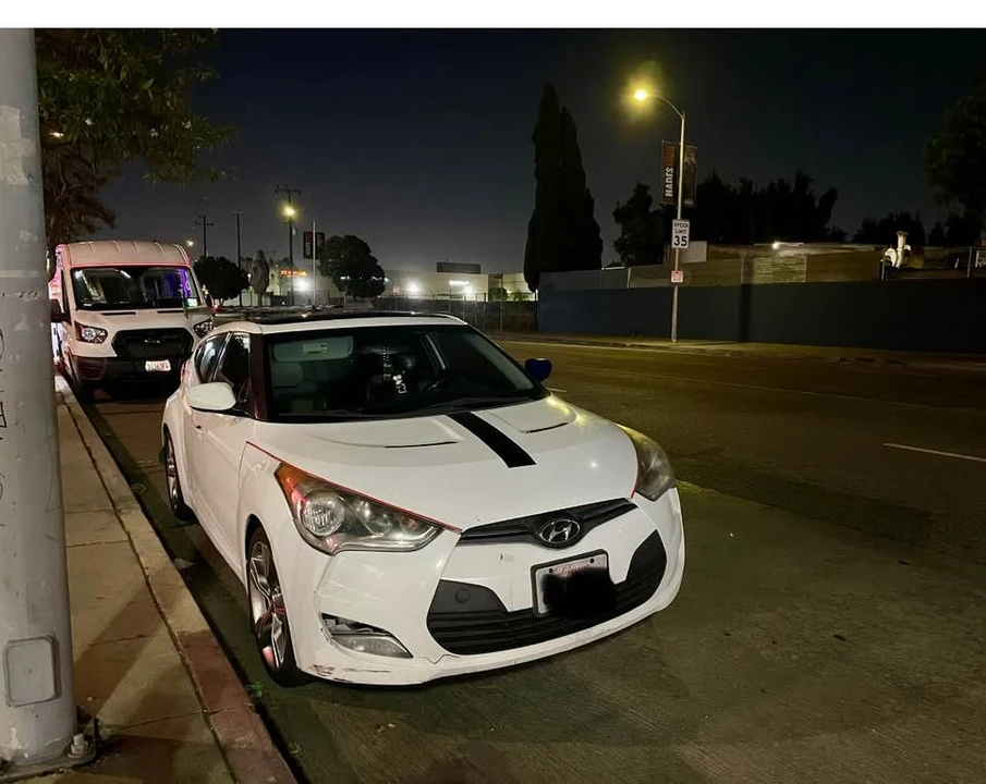 2012 Hyundai Veloster - Image 10 of 10