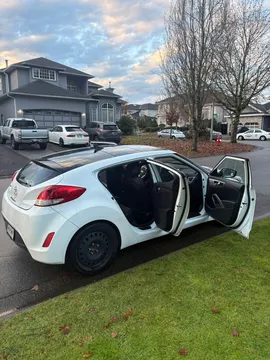 2012 Hyundai Veloster