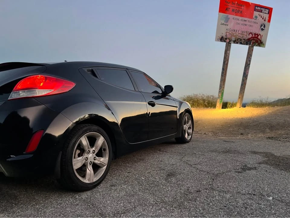 2012 Hyundai Veloster - Image 3 of 7