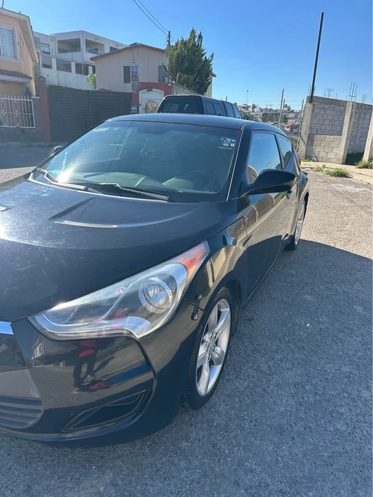 2012 Hyundai Veloster - Image 5 of 7