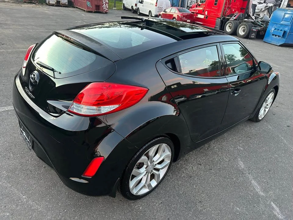 2012 Hyundai Veloster - Image 8 of 11