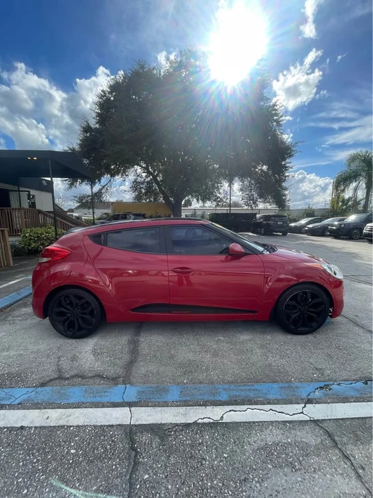 2012 Hyundai Veloster - Image 6 of 12
