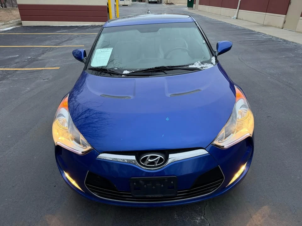 2012 Hyundai Veloster - Image 2 of 9