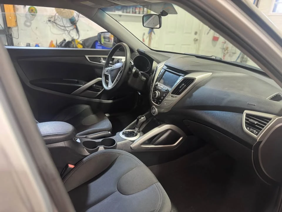 2012 Hyundai Veloster - Image 7 of 7