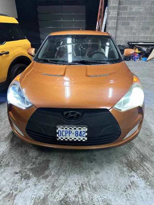 2012 Hyundai Veloster - Image 8 of 11