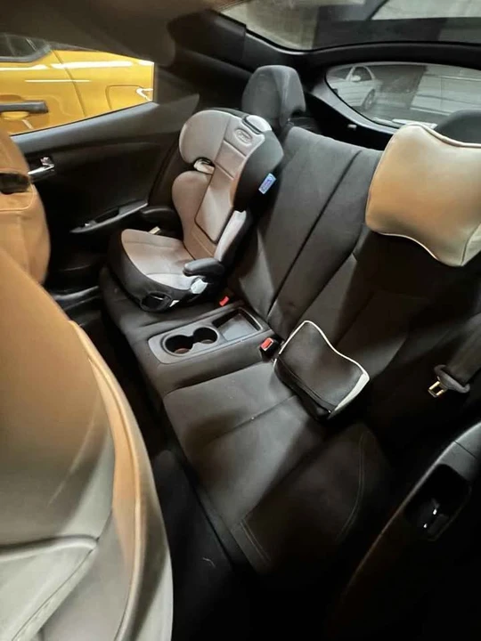 2012 Hyundai Veloster - Image 5 of 11