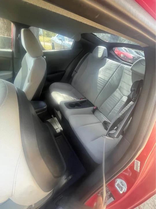 2012 Hyundai Veloster - Image 6 of 6