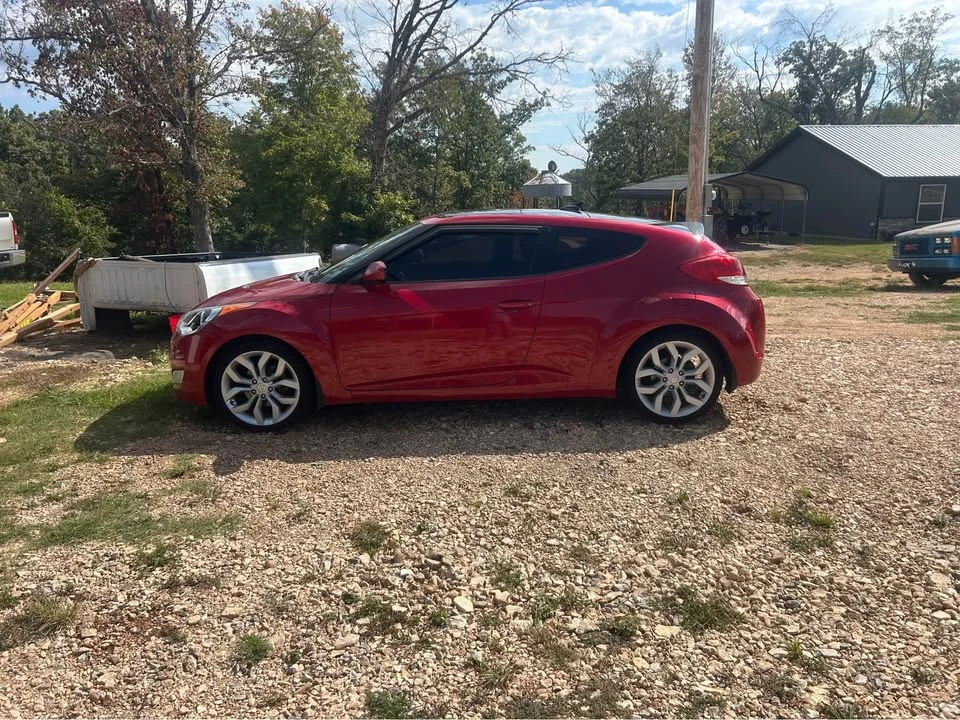 2012 Hyundai Veloster - Image 3 of 6