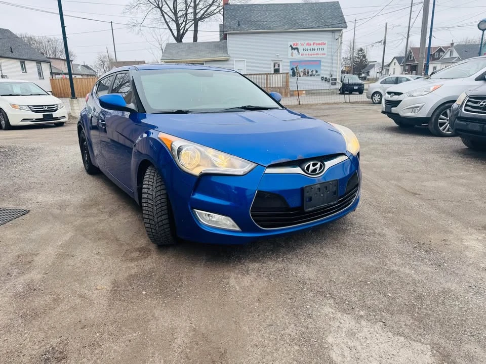 2012 Hyundai Veloster - Image 2 of 13
