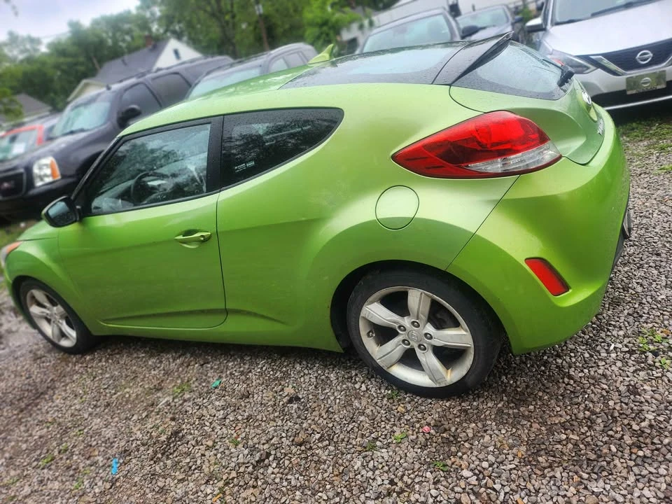 2012 Hyundai Veloster - Image 8 of 10