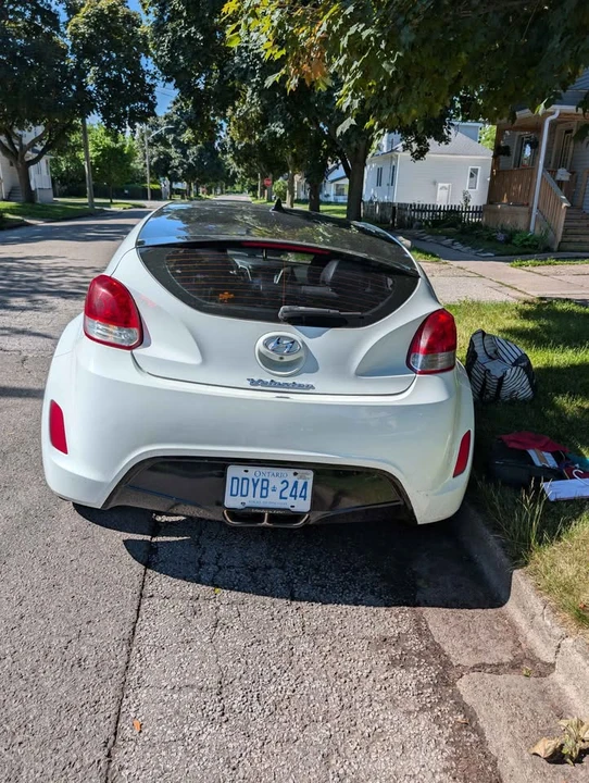 2012 Hyundai Veloster - Image 2 of 6