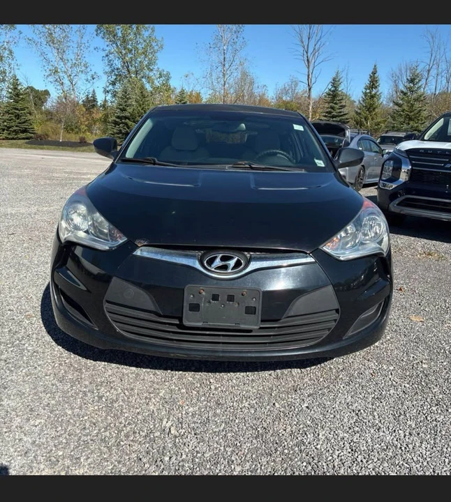 2012 Hyundai Veloster - Image 8 of 14