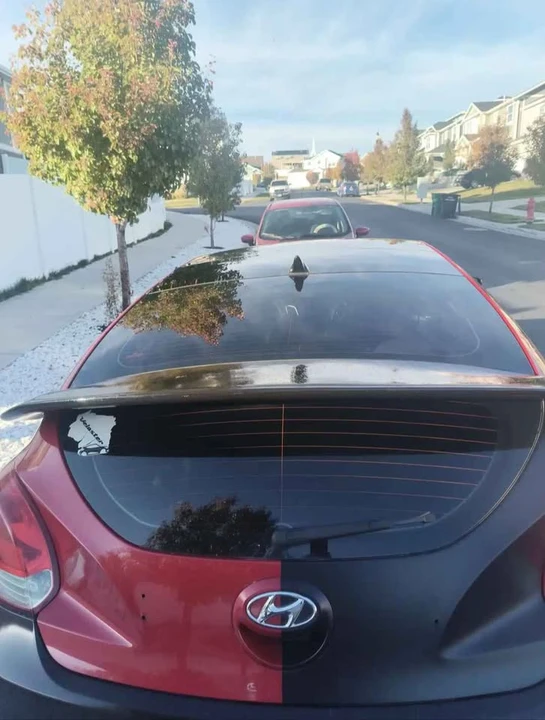 2012 Hyundai Veloster - Image 4 of 11