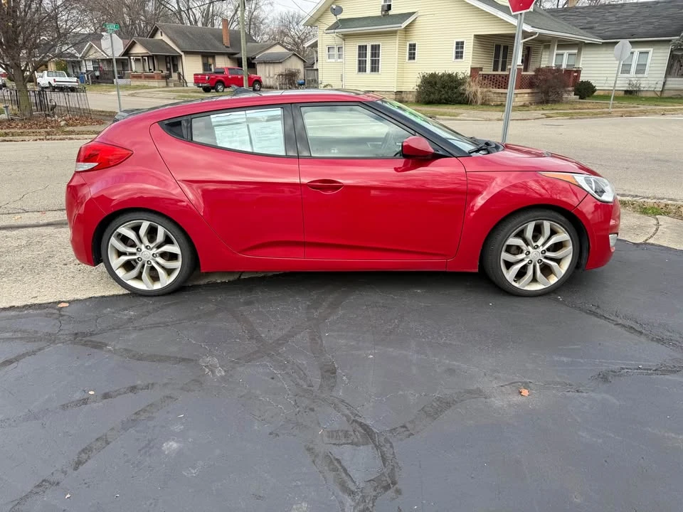 2012 Hyundai Veloster - Image 3 of 10