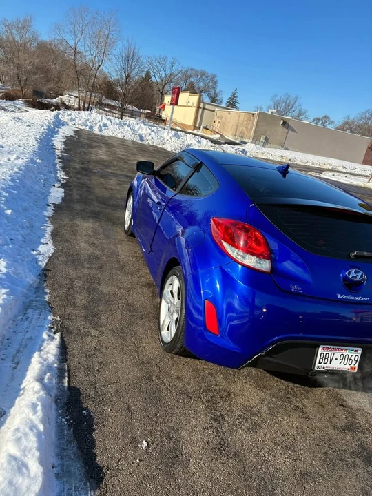 2012 Hyundai Veloster - Image 4 of 11