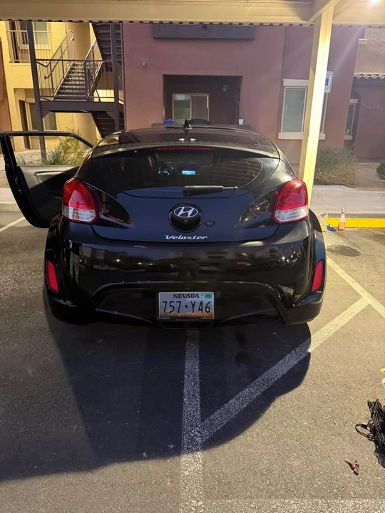 2012 Hyundai Veloster - Image 5 of 9
