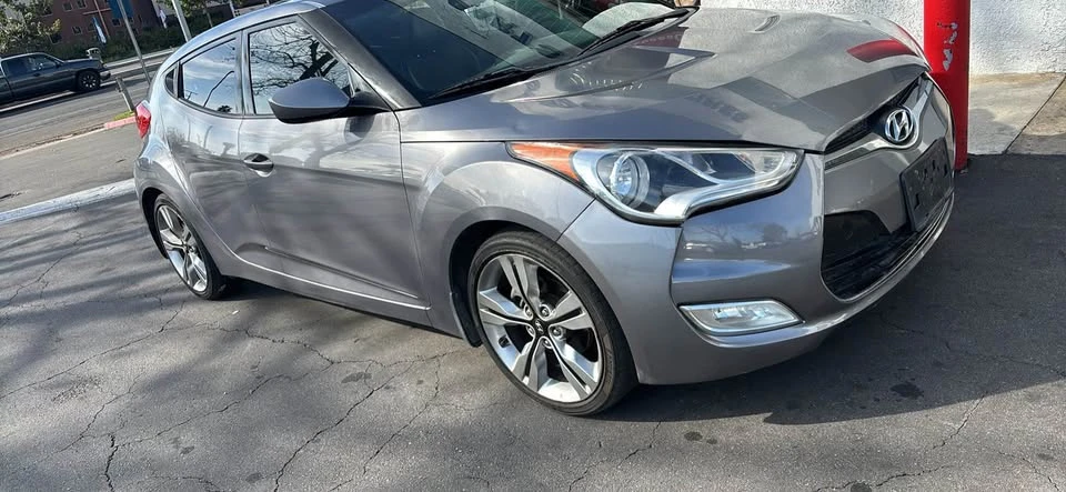 2012 Hyundai Veloster - Image 3 of 7
