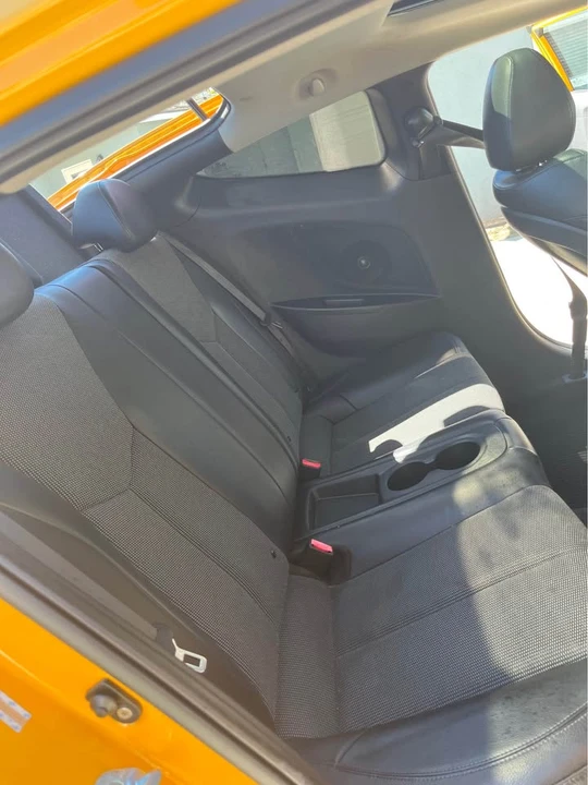 2012 Hyundai Veloster - Image 11 of 16