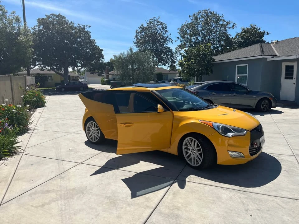 2012 Hyundai Veloster - Image 3 of 16