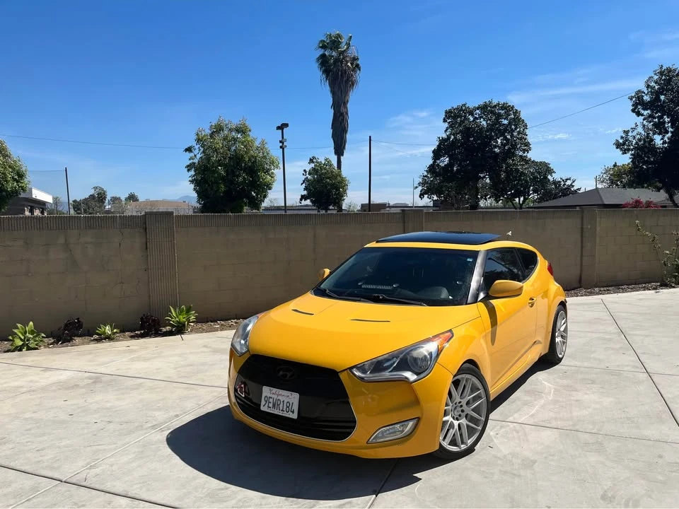2012 Hyundai Veloster - Image 4 of 16