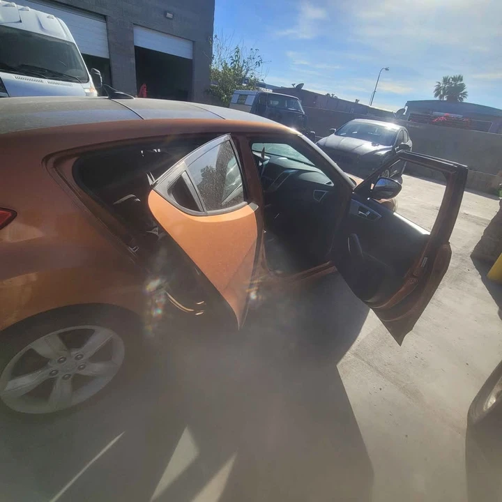 2012 Hyundai Veloster - Image 3 of 9