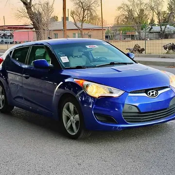 2012 Hyundai Veloster 2.0 Coupe 3D