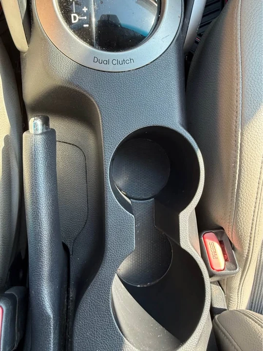 2012 Hyundai Veloster - Image 15 of 16