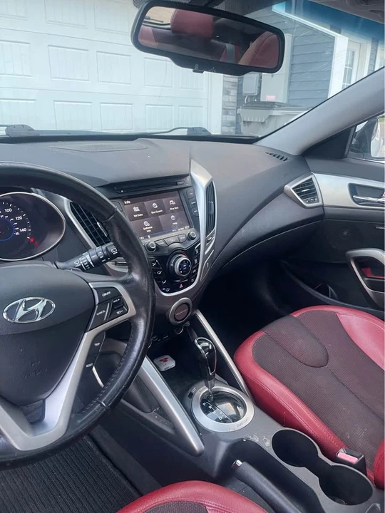 2012 Hyundai Veloster - Image 6 of 9