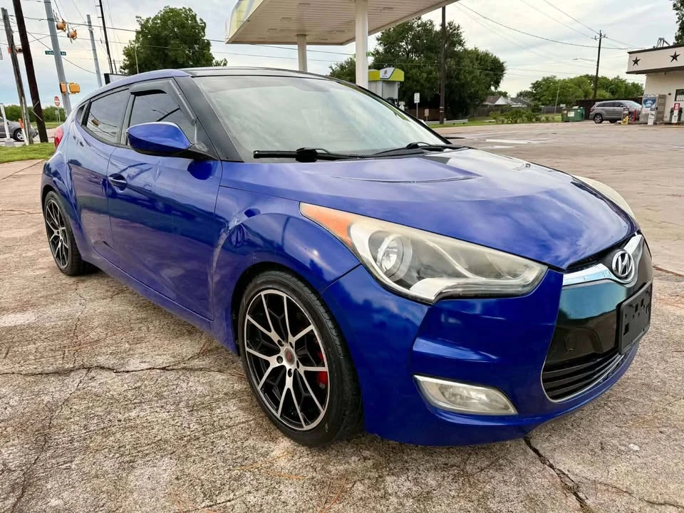 2012 Hyundai Veloster - Image 6 of 13
