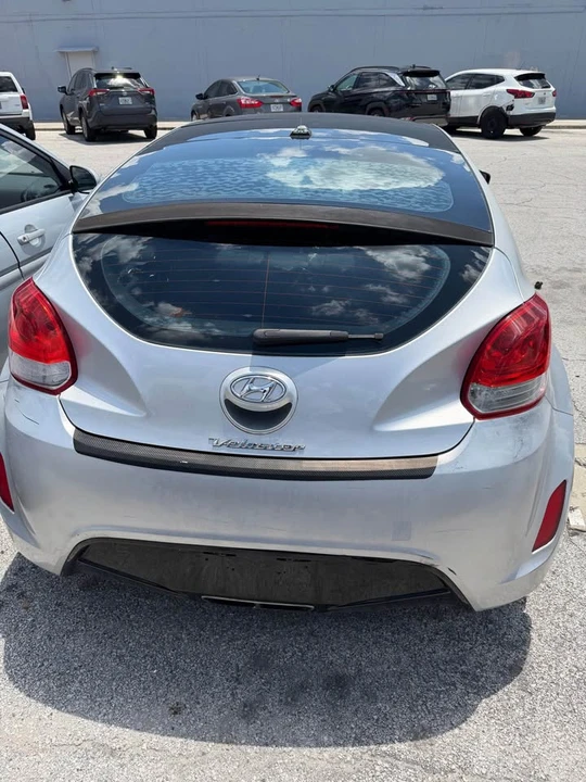 2012 Hyundai Veloster - Image 9 of 9