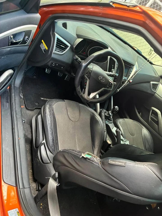 2012 Hyundai Veloster - Image 5 of 5