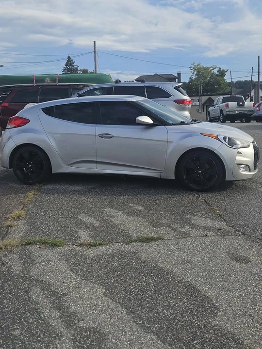 2012 Hyundai Veloster - Image 4 of 11