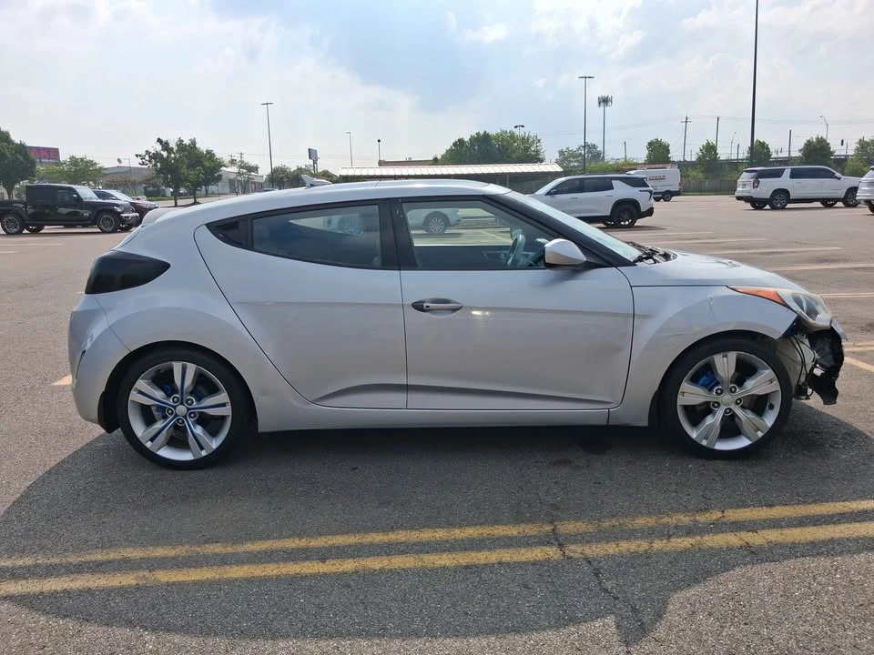 2012 Hyundai Veloster - Image 3 of 7