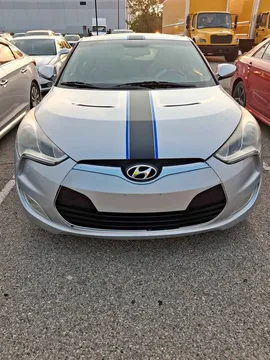 2012 Hyundai Veloster 2.0 Coupe 3D