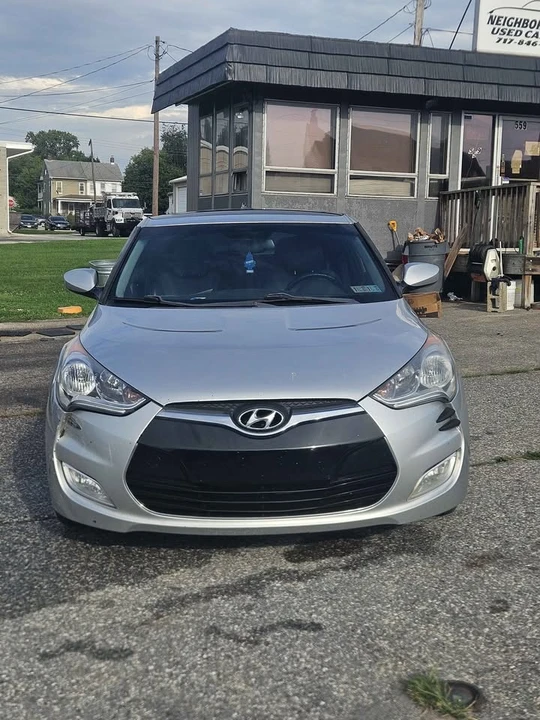 2012 Hyundai Veloster - Image 8 of 11