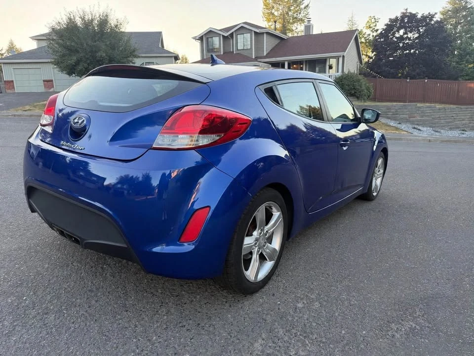 2012 Hyundai Veloster - Image 4 of 6