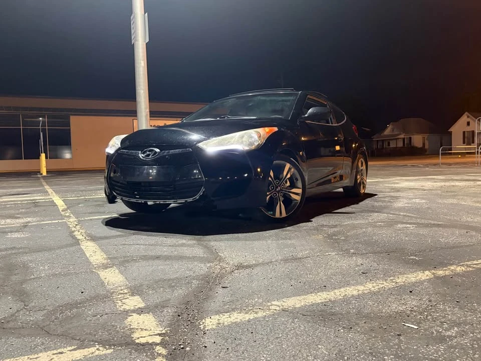 2012 Hyundai Veloster - Image 9 of 12