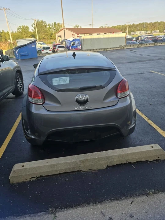 2012 Hyundai Veloster - Image 8 of 9