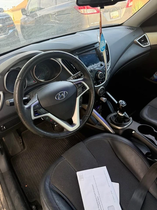 2012 Hyundai Veloster - Image 10 of 10