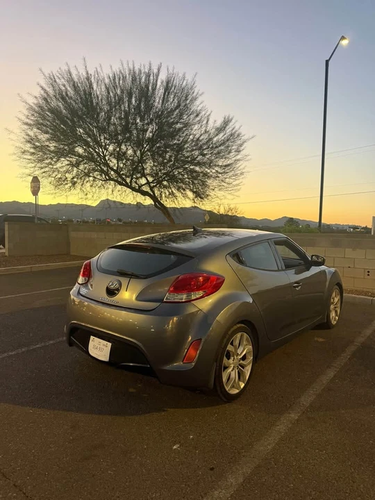 2012 Hyundai Veloster - Image 3 of 10