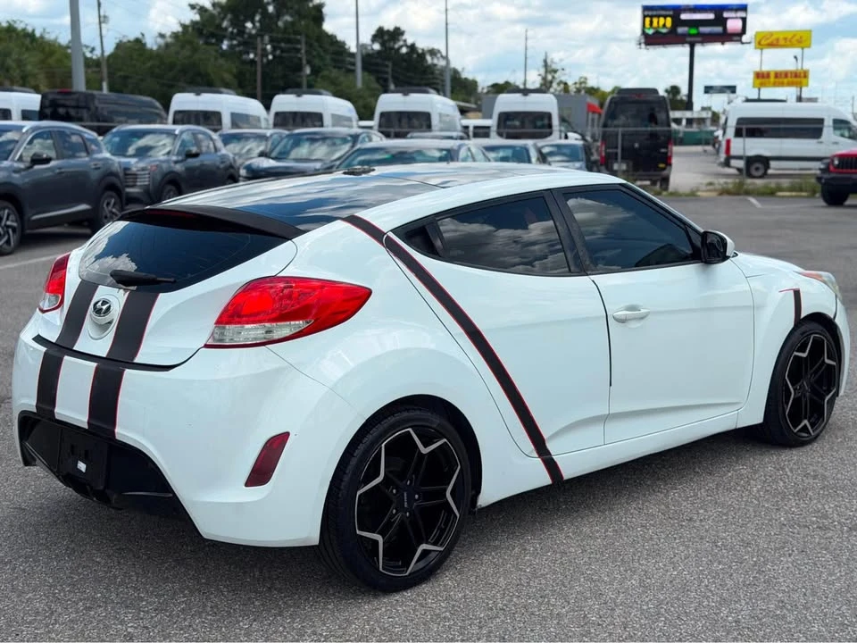 2012 Hyundai Veloster - Image 6 of 15