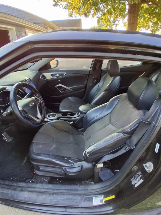 2012 Hyundai Veloster - Image 8 of 8