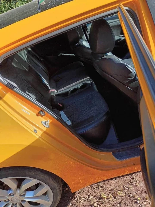 2012 Hyundai Veloster - Image 9 of 12