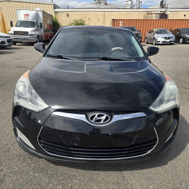 2012 Hyundai Veloster - Image 2 of 15