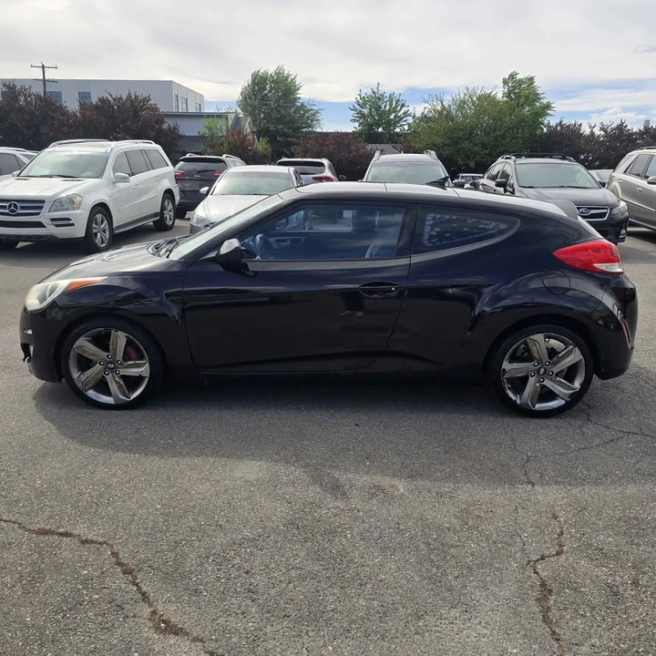2012 Hyundai Veloster - Image 8 of 15