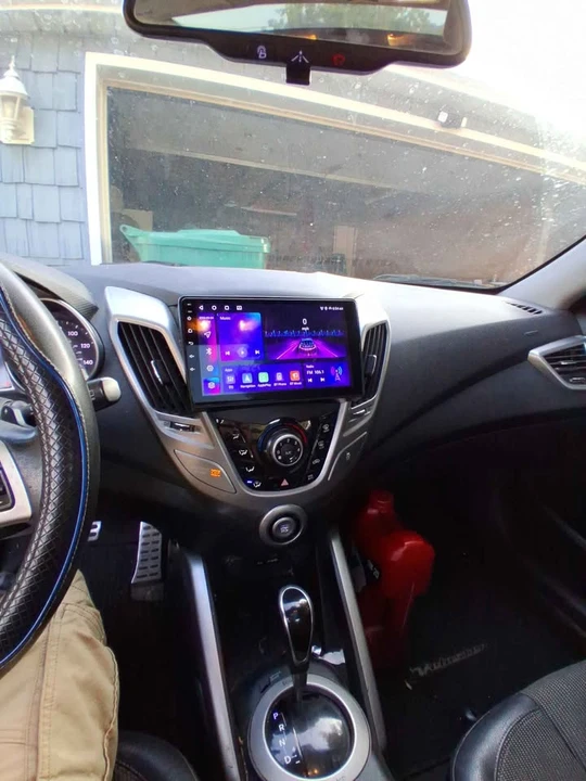 2012 Hyundai Veloster - Image 5 of 8