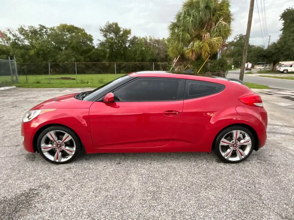 2012 Hyundai Veloster - Image 5 of 12