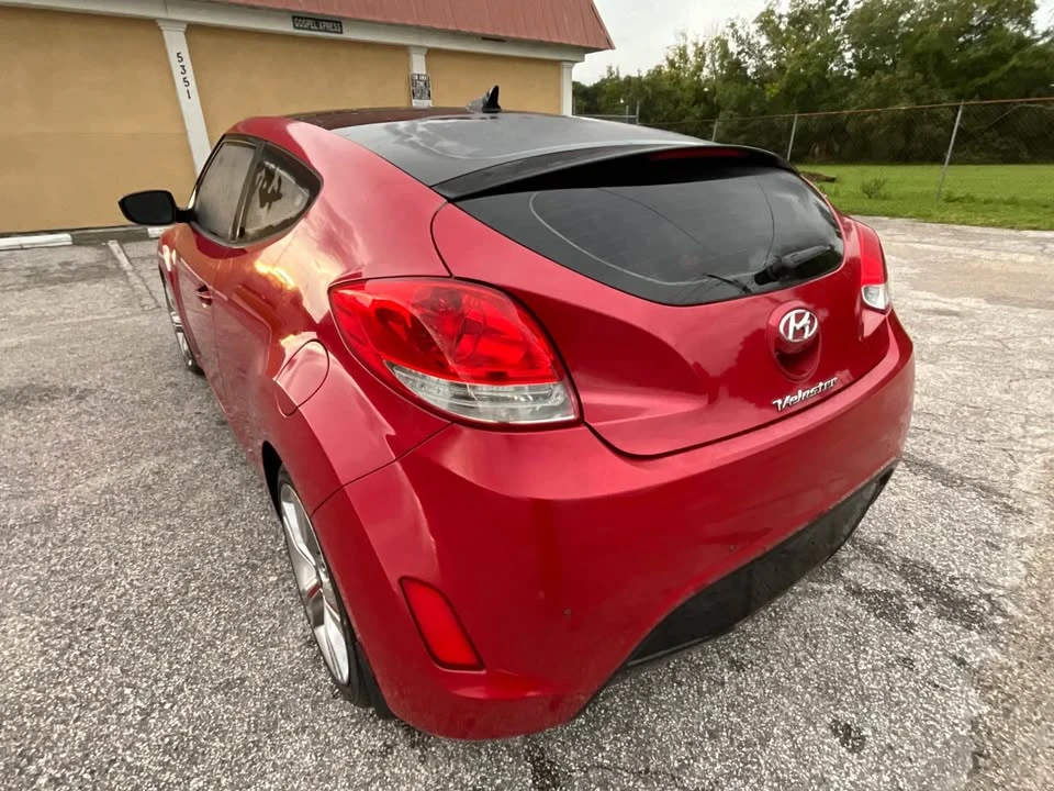 2012 Hyundai Veloster - Image 3 of 12