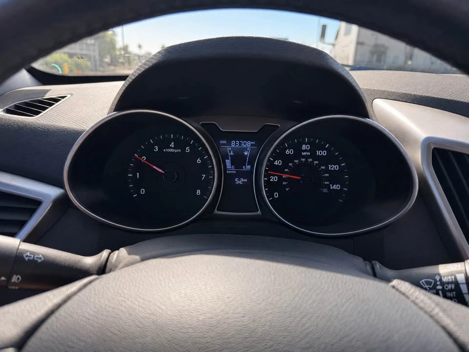 2012 Hyundai Veloster - Image 3 of 4